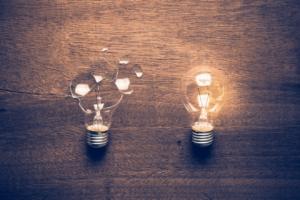 psychology-success-failure-light-bulb-feature_1320W_JR-1